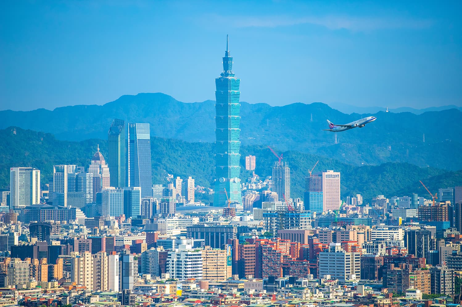 Taiwanese Semiconductor Pressure Impacts Global Air Cargo Supply Chains