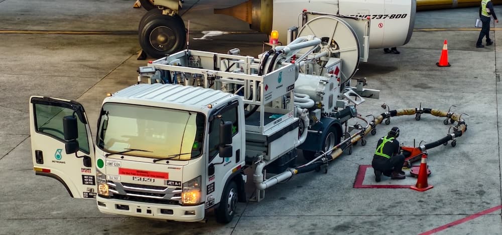 Airlines Anticipate Challenging Winter Due to Geopolitical Tensions