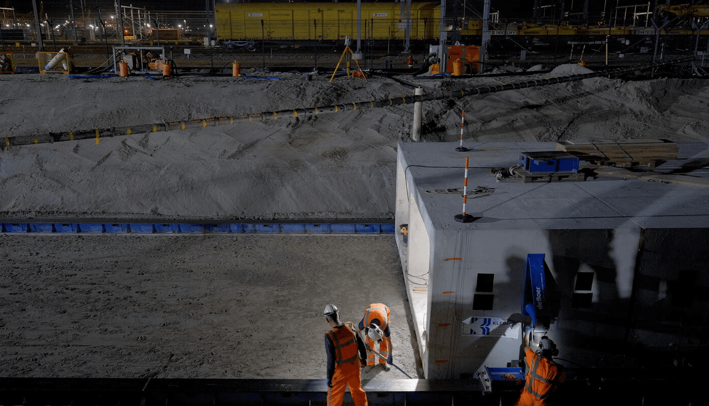 Maasvlakte Rail Project Completes Conduit Installation Under Active Tracks