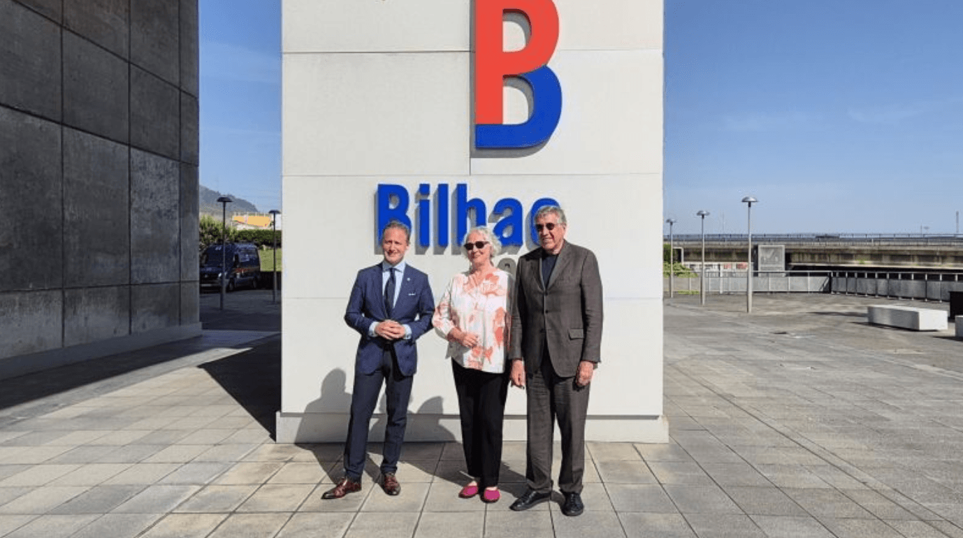 Bilbao Port Advances Central Breakwater Project for Enhanced Breakbulk Capacity