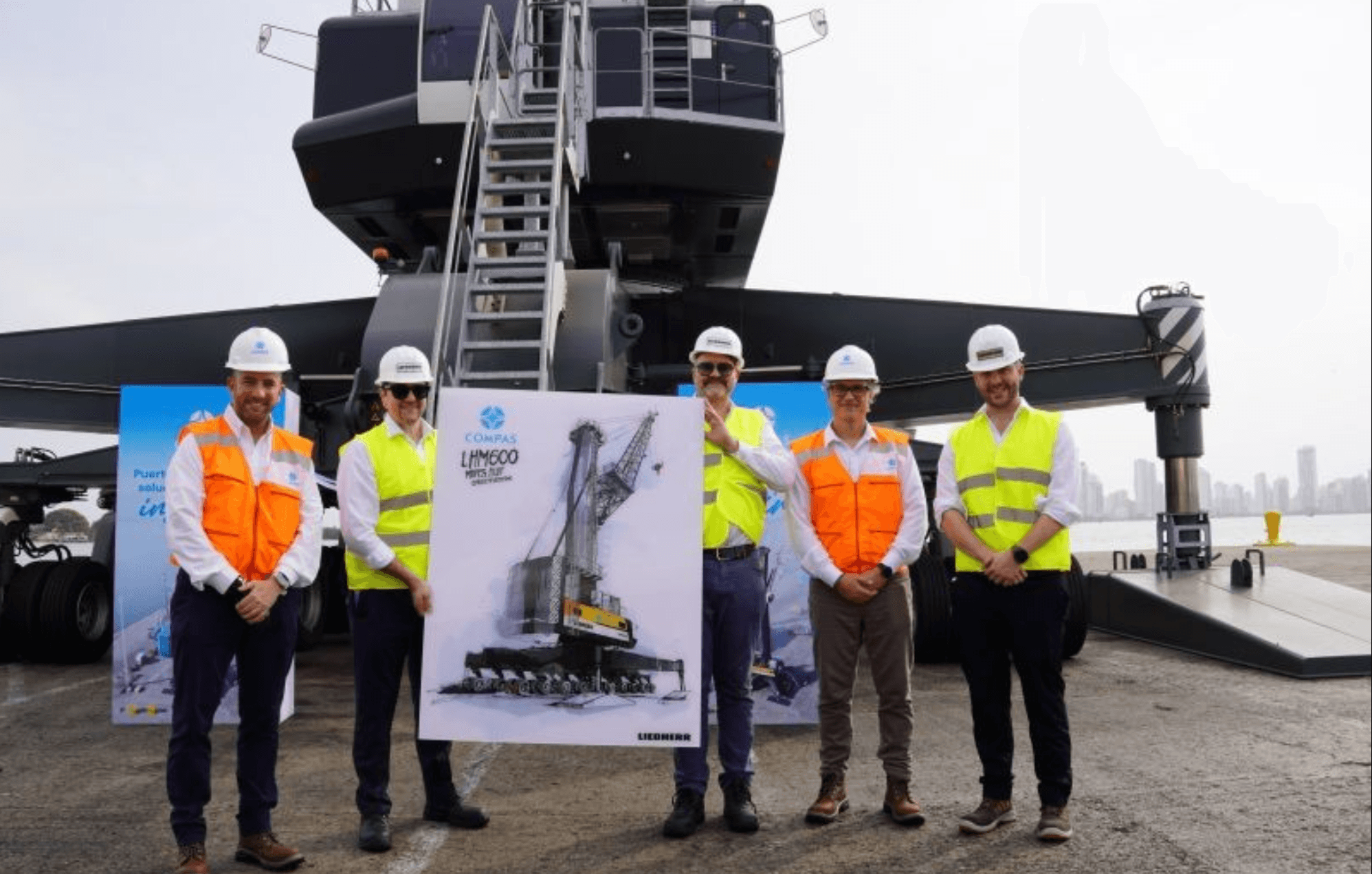 Compas Cartagena Boosts Capacity with New Liebherr Crane for Larger Vessels