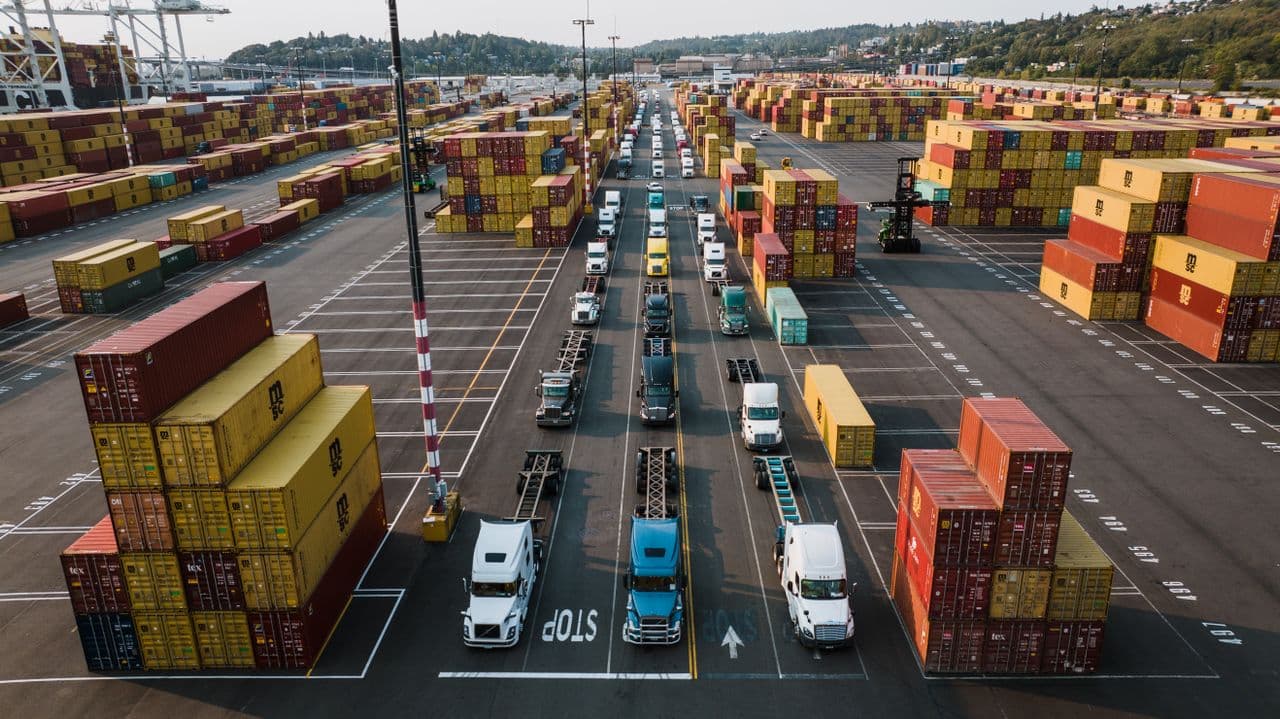 Asia-US Container Spot Rates Bolstered by Low US Retail Inventories and Steady Demand