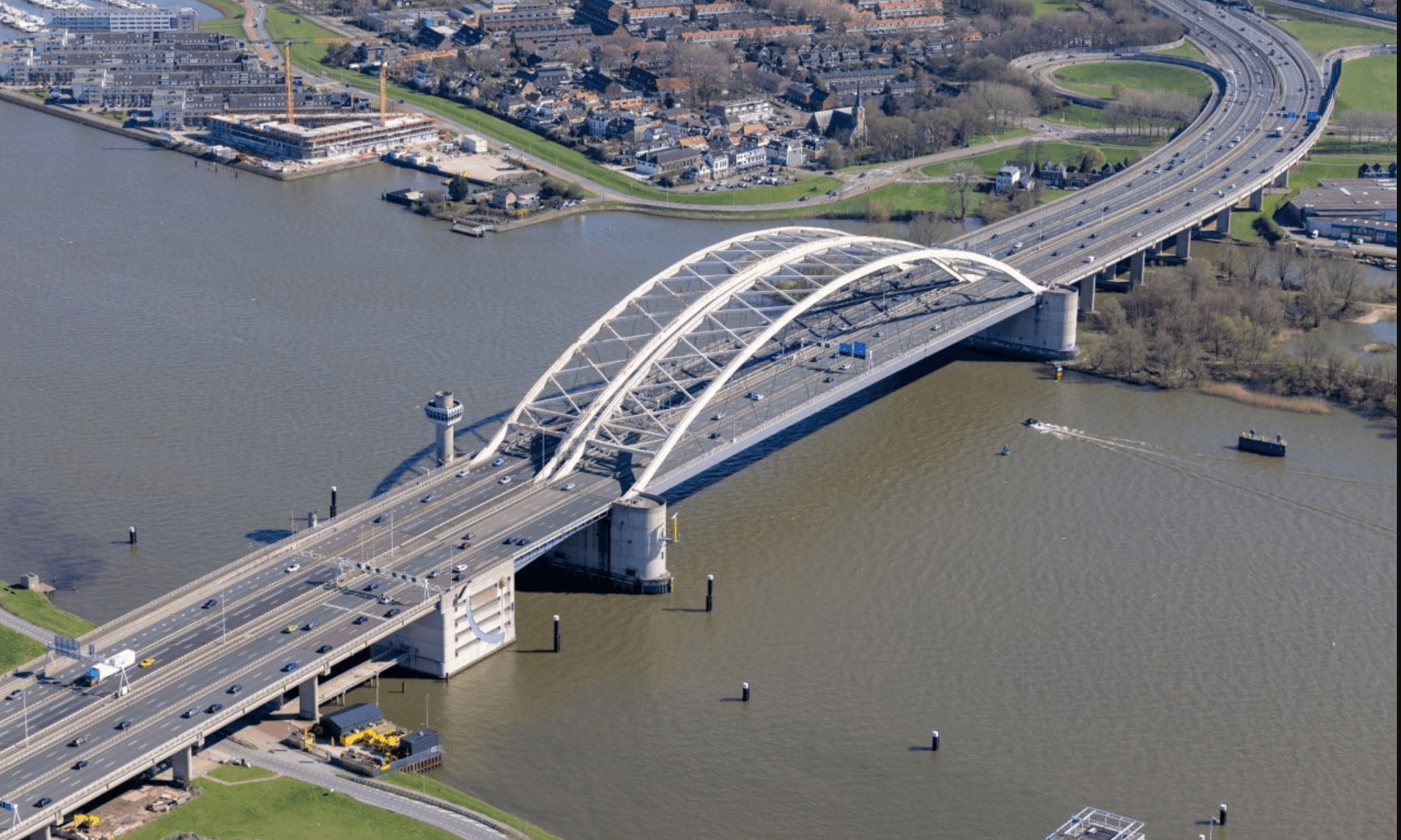 Mammoet and Sarens Awarded Contract for 8,500-Tonne Rotterdam Bridge Spans