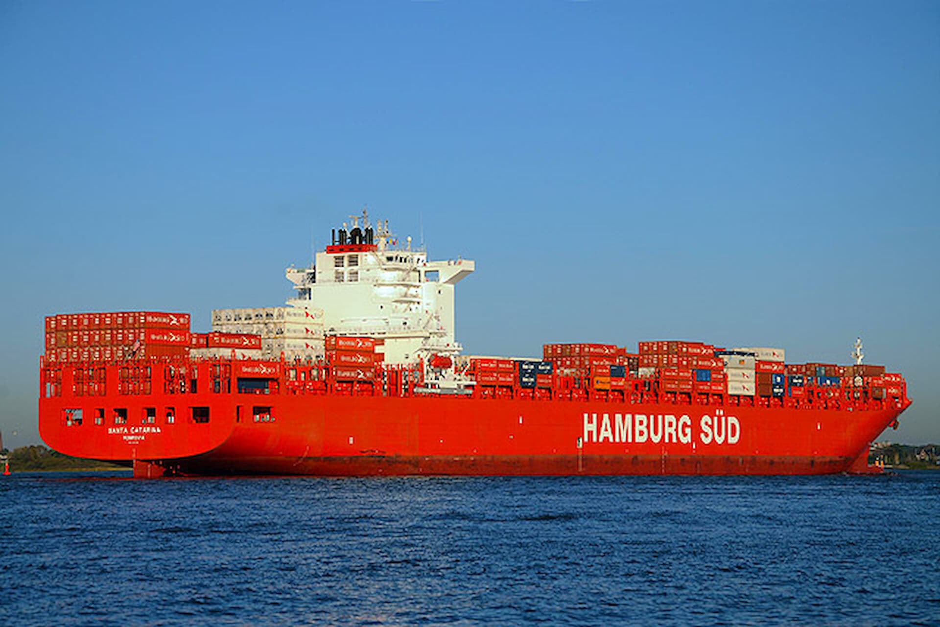 Maersk Resumes Red Sea Transits Amidst Tight Vessel Capacity