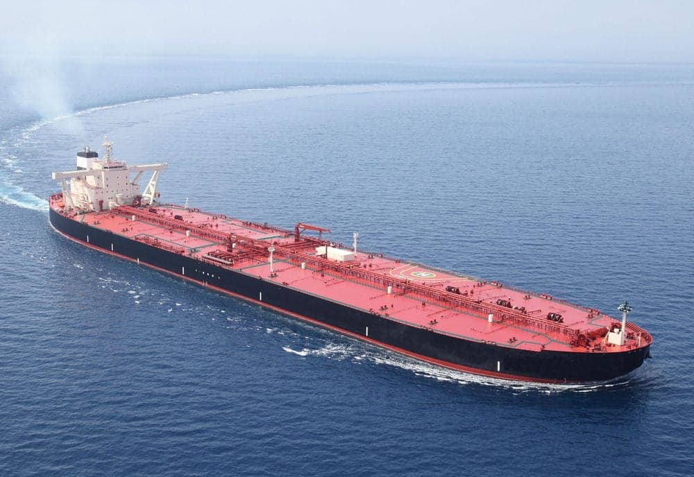Chinese Tankers Divert from Strait of Hormuz Amid Heightened Regional Risks