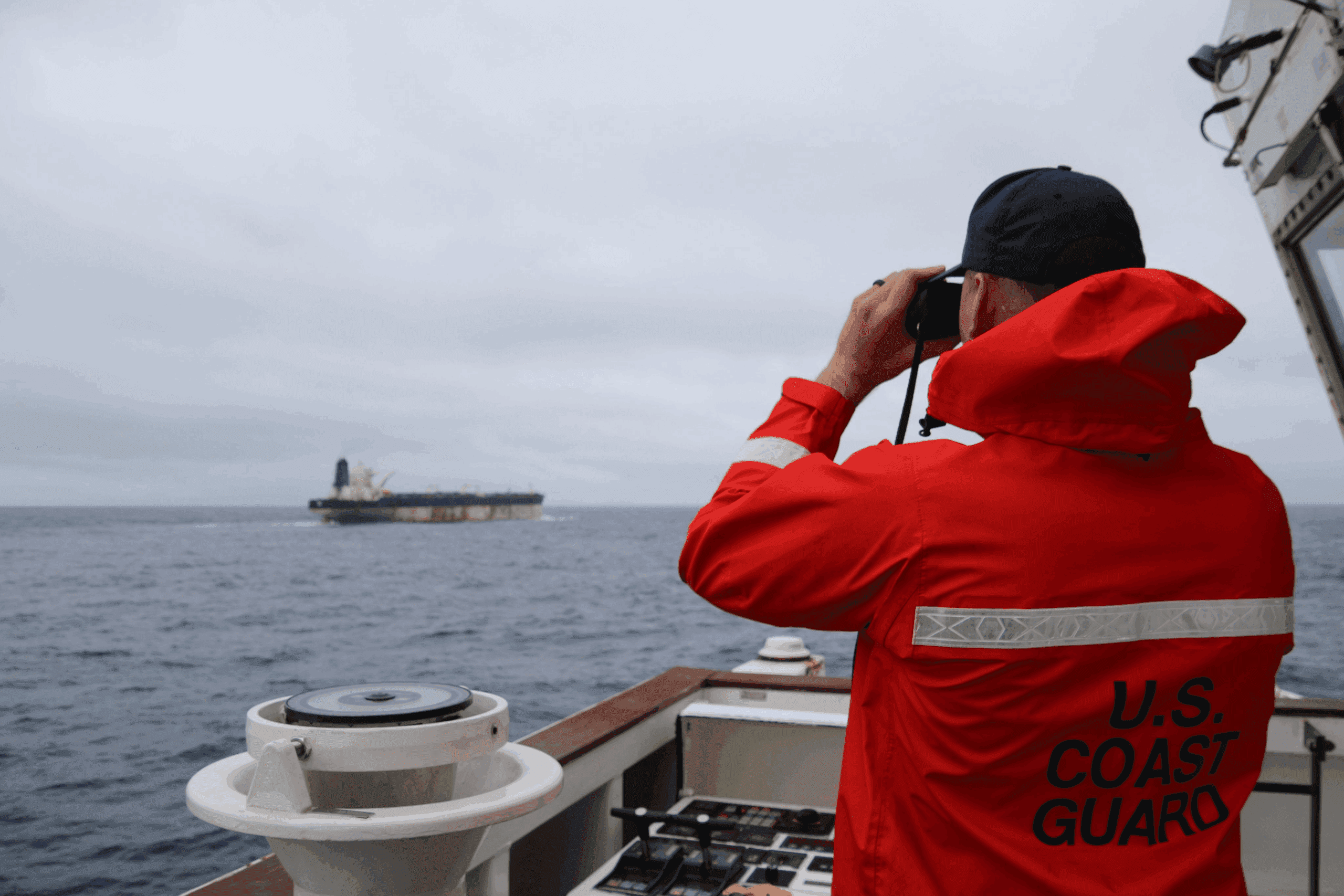 Tanker Captain Pleads Guilty After US Coast Guard Pursuit Over Sanctions Evasion