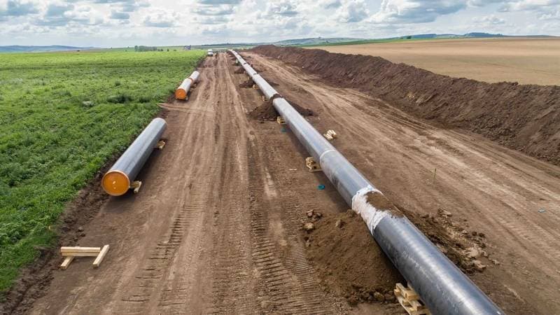 Proposed Gulf-Europe Oil Pipeline Aims to Reduce Red Sea Shipping Reliance