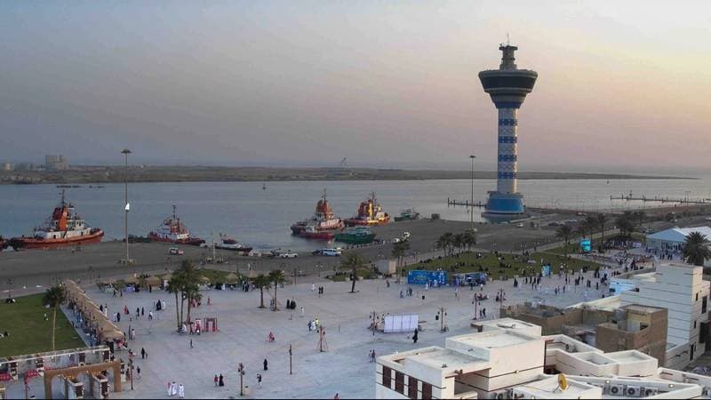 Houthi Forces Claim Attack on Vessel Near Saudi Port of Yanbu
