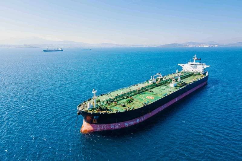 Six Saudi Tankers Divert from Gulf of Aden Following Houthi Threats