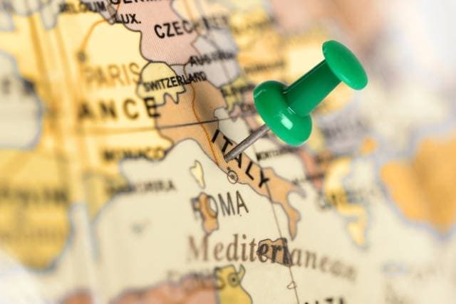 Italy Considers Naval Deployment to Protect Merchant Shipping in Bab el-Mandeb