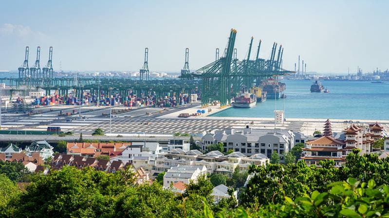 Fatal Collision Sinks Supply Boat Near Singapore's Pasir Panjang Terminal