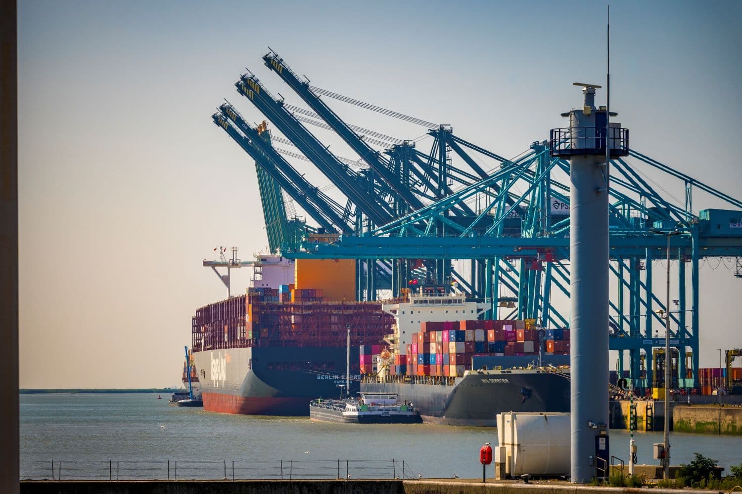 European Port Congestion Hinders Breakbulk Cargo Operations