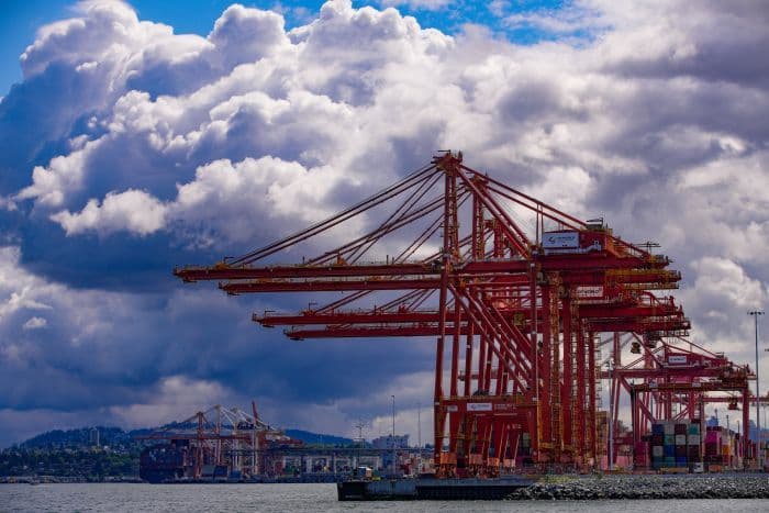 Longshore Unions Globally Criticize DP World's Automation Expansion Plans