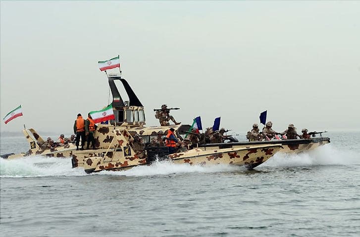 Potential Clash Reported Near Bandar Abbas Amid Ceasefire Negotiations