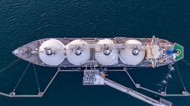 Diesel-Electric LNG Carriers Face Challenges Under New EU Emissions Regulations