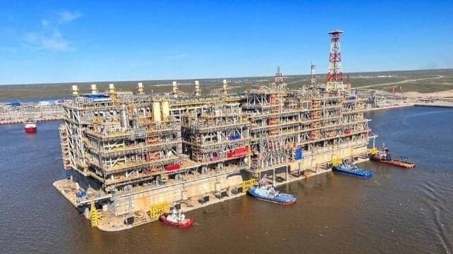Kremlin Approves TotalEnergies' Sale of Arctic LNG 2 Stake
