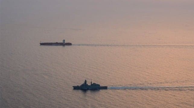 IMO Halts Persian Gulf Evacuations Following Containership Attack