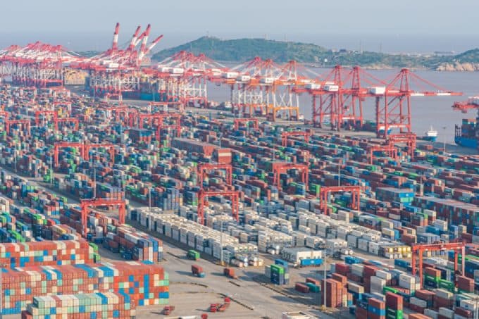 Asia-Europe Shippers Face Allocation Threats Amid Early Peak Season Demand