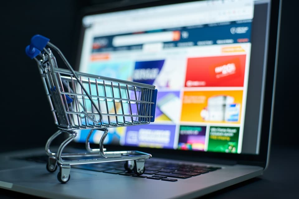 European Air Cargo Demand Declines Amidst Stricter EU E-commerce Import Regulations