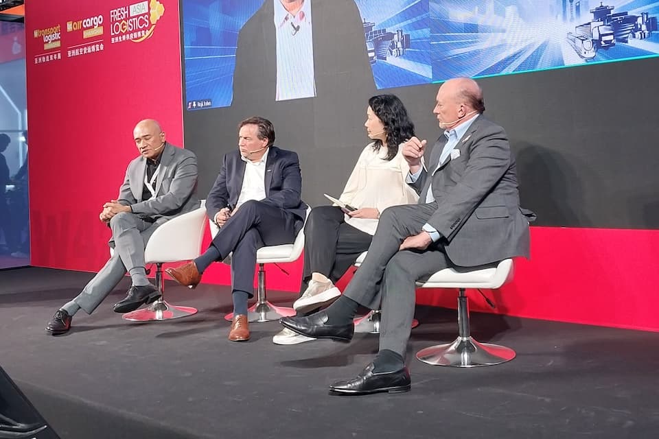 Air Cargo Sector Faces Major Headwinds: Recruitment, Capacity, and Cyber Threats