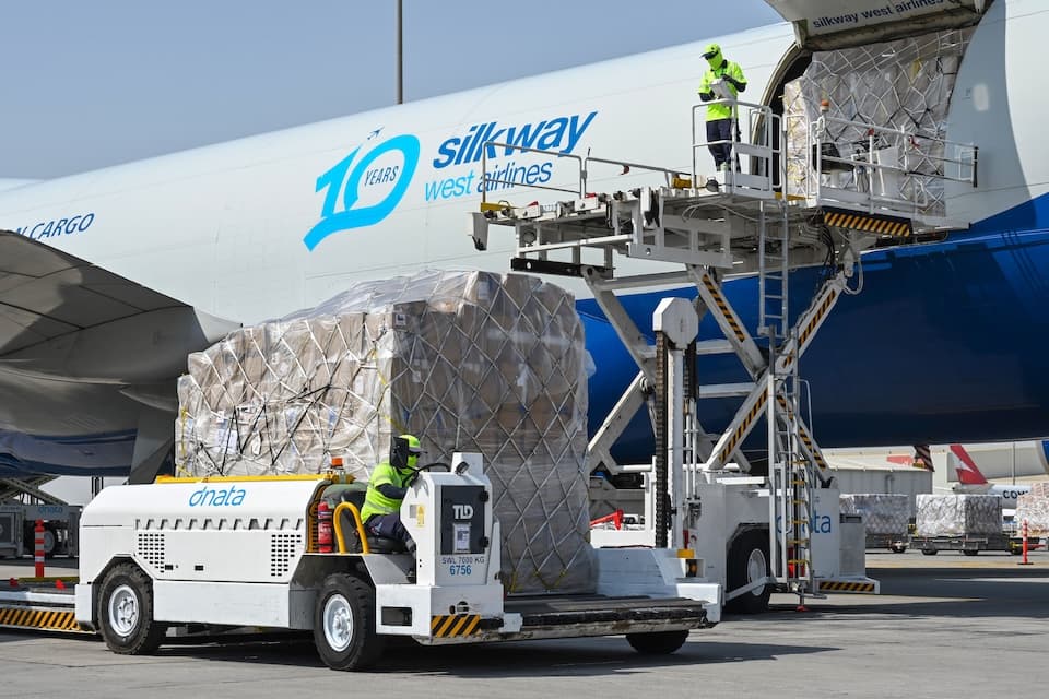 Silk Way West Airlines Extends Ground Handling Contract with dnata in Singapore