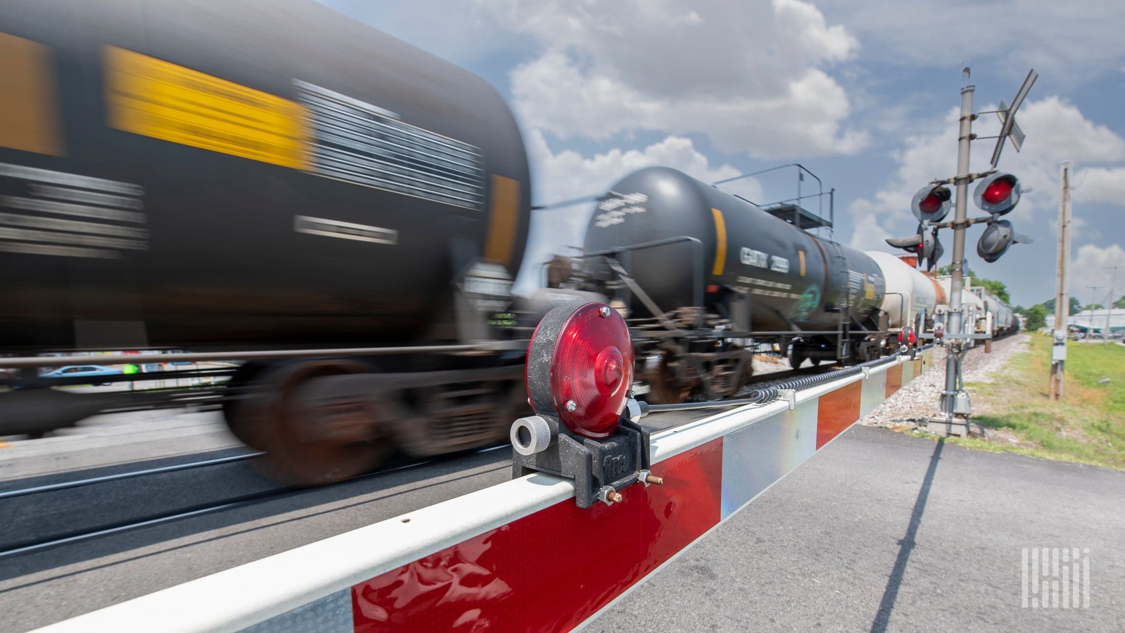 FRA Approves Expanded Rail Track Inspection Technology for US Railroads