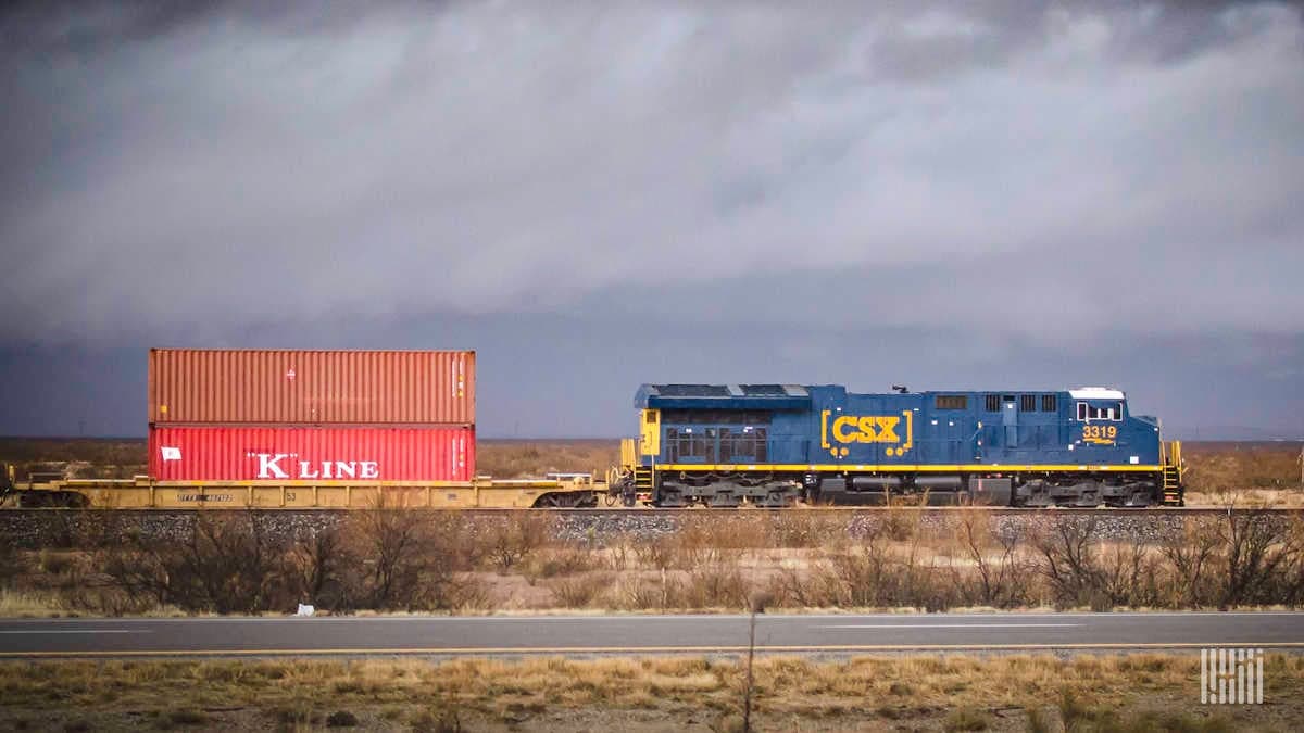 US Rail Freight Sees Strong Performance Ahead of Holiday Weekend