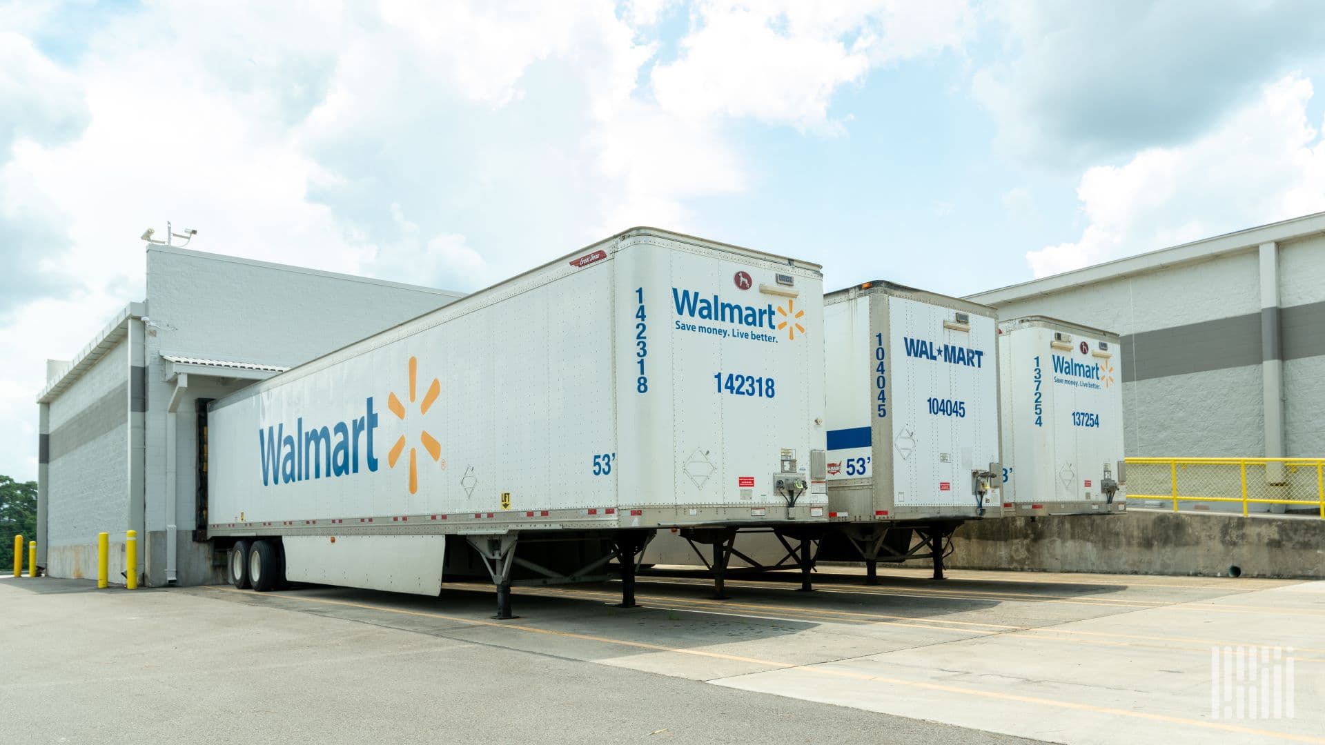 Walmart Expands LTL Consolidation Program for Suppliers