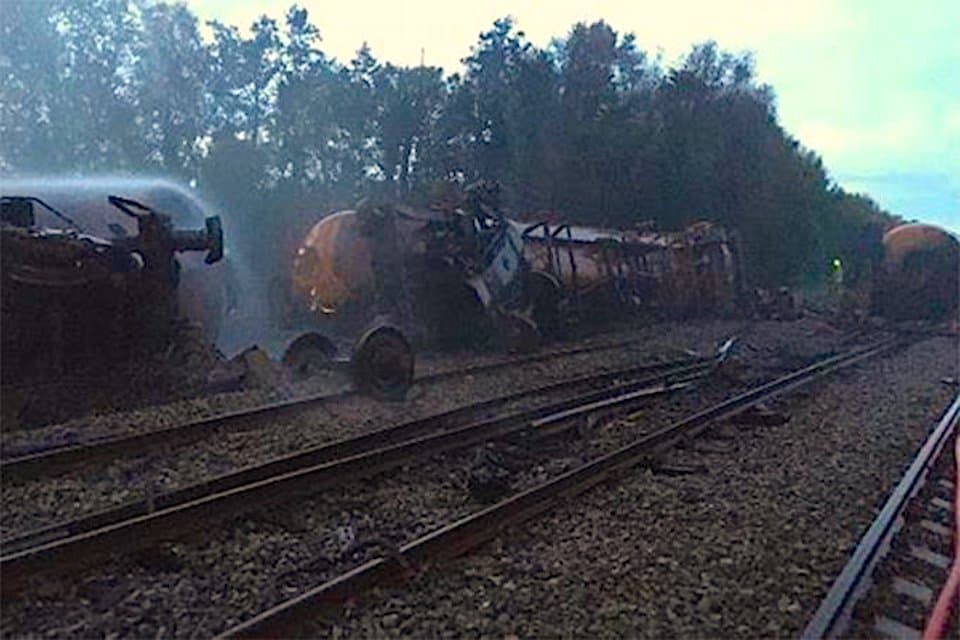 Network Rail Sues DB Cargo UK and Touax Rail Over 2020 Derailment Incident