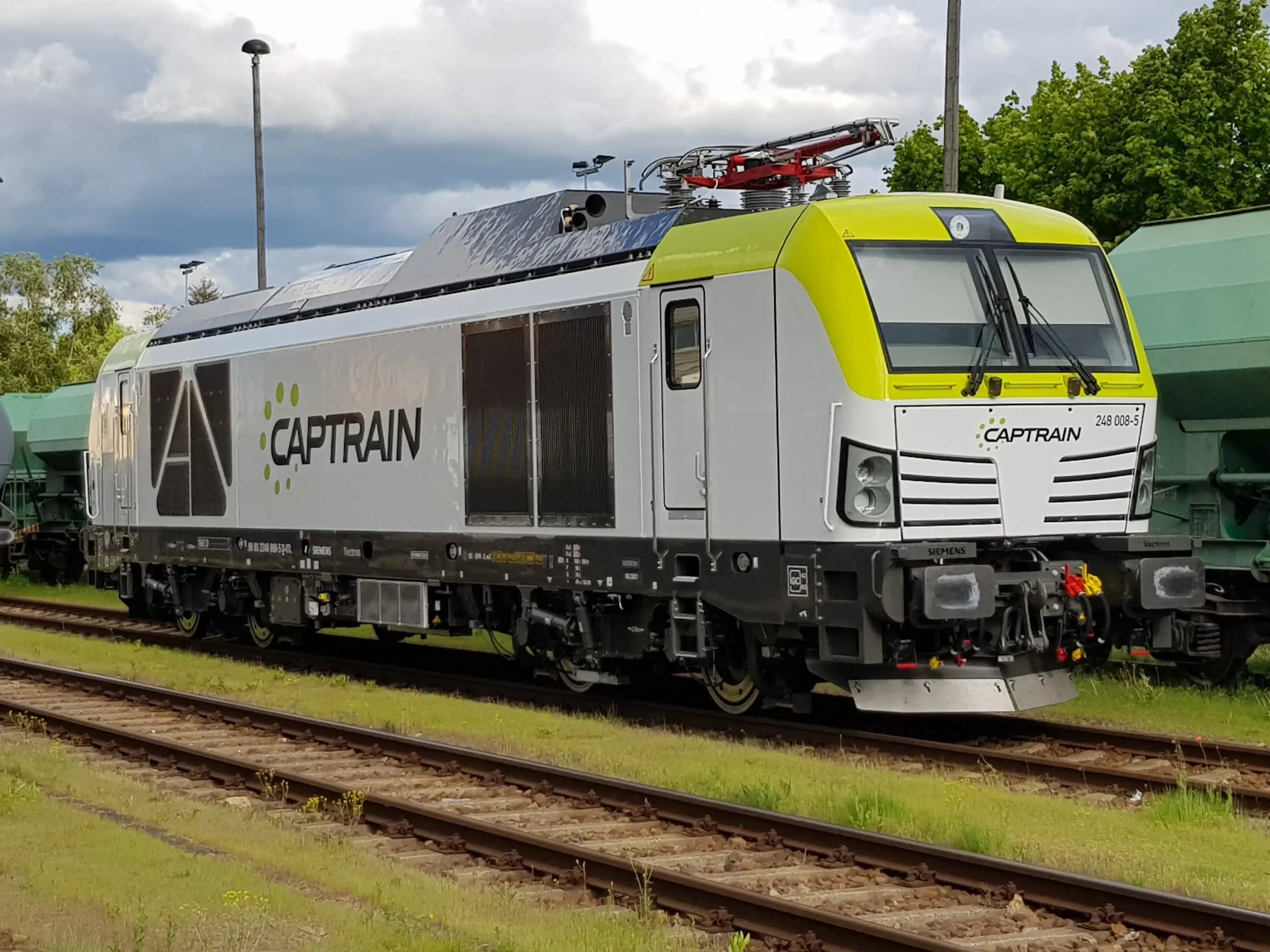 Captrain Boosts Rhine Rail Capacity for Coal Amid Low Water Levels