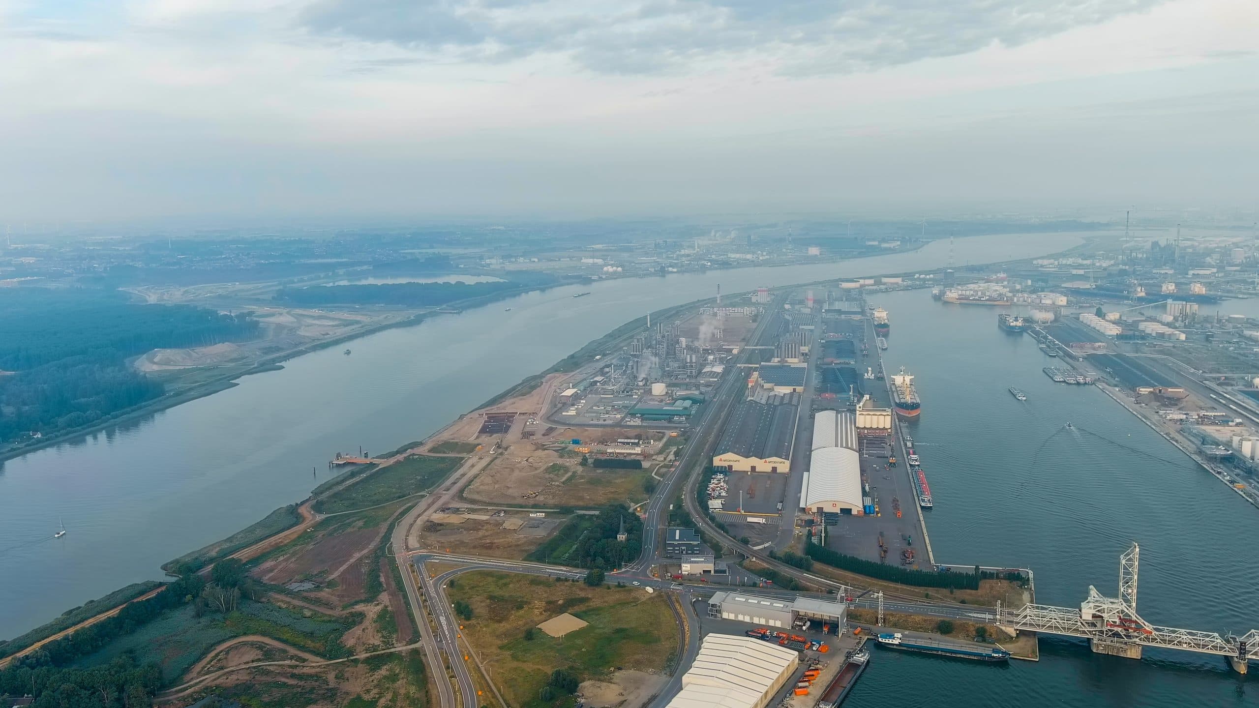 Lineas Expands Operations with New Area Acquisition at Port of Antwerp