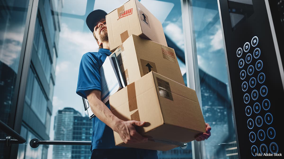 Chinese Parcel Shipments to Netherlands Halve After New Import Levy