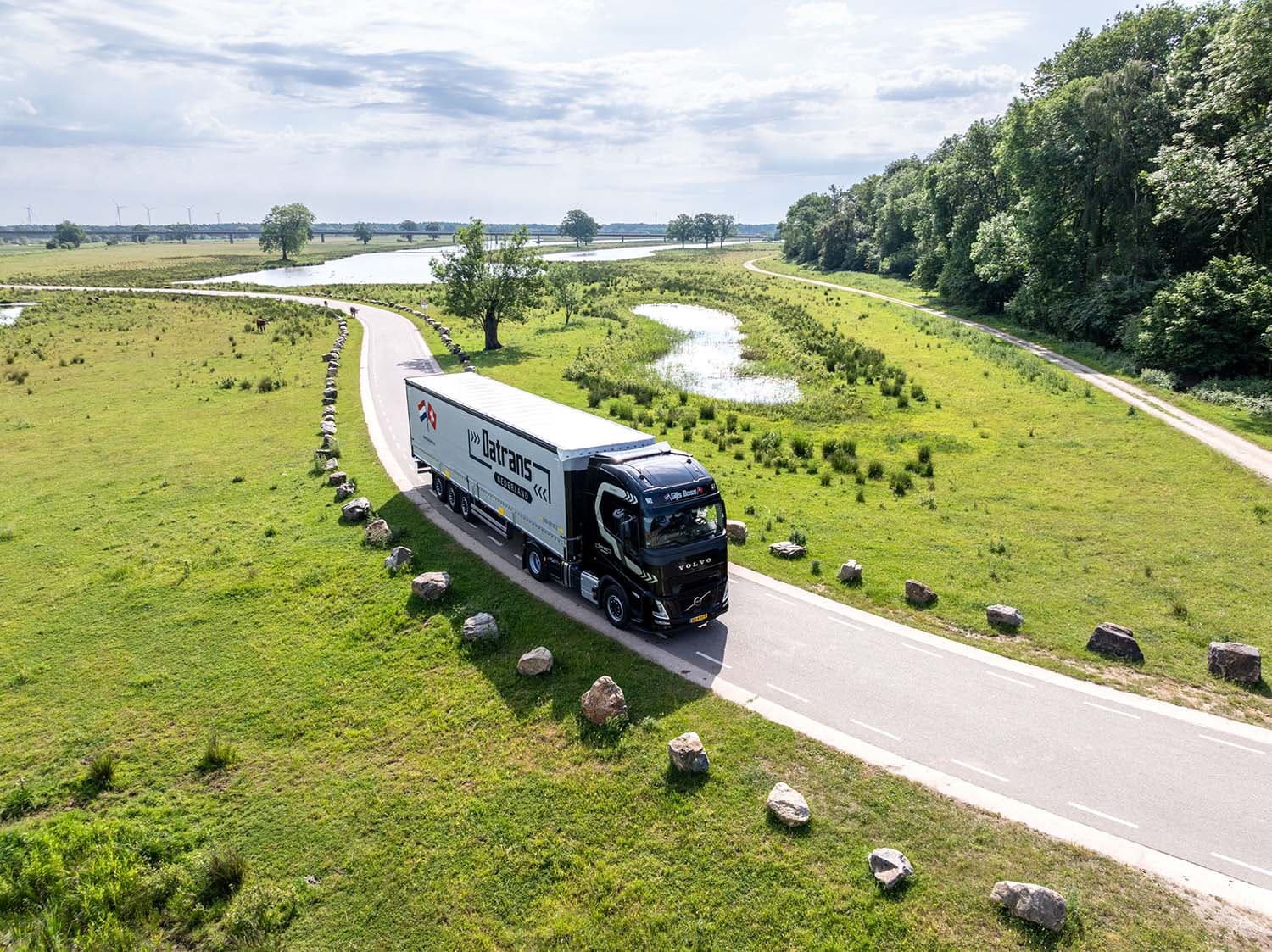 Datrans Nederland Expands Fleet with Volvo FH Aero Bio-LNG Trucks for Switzerland Routes