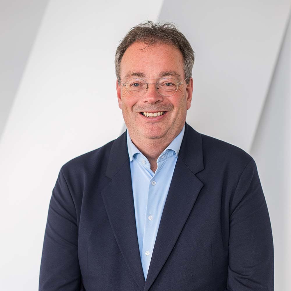 Rob Smeets Appointed CEO of Port of Antwerp-Bruges for Six-Year Term