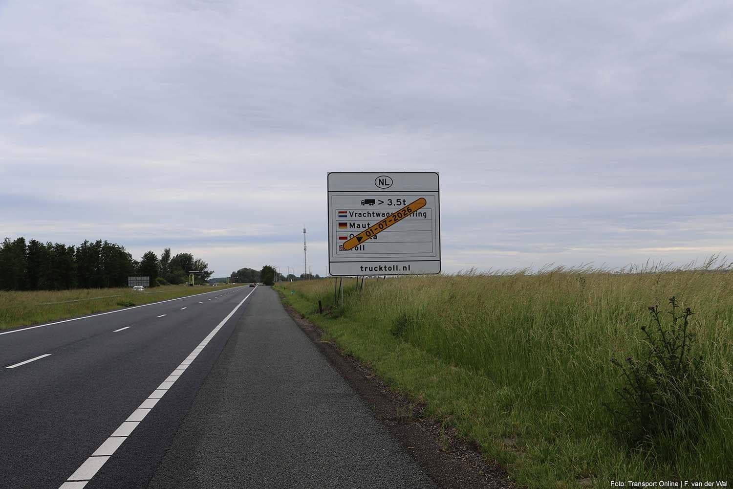 Dutch Truckers Face OBU Delivery Delays Ahead of New Road Toll Implementation