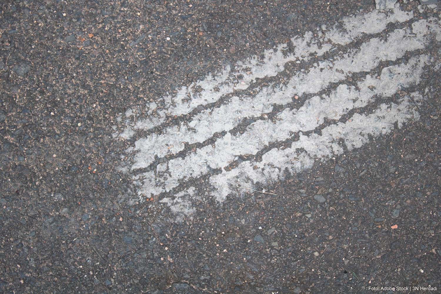 Leaking Truck Spills Paint Across Bavarian Roads, Driver Faces Charges