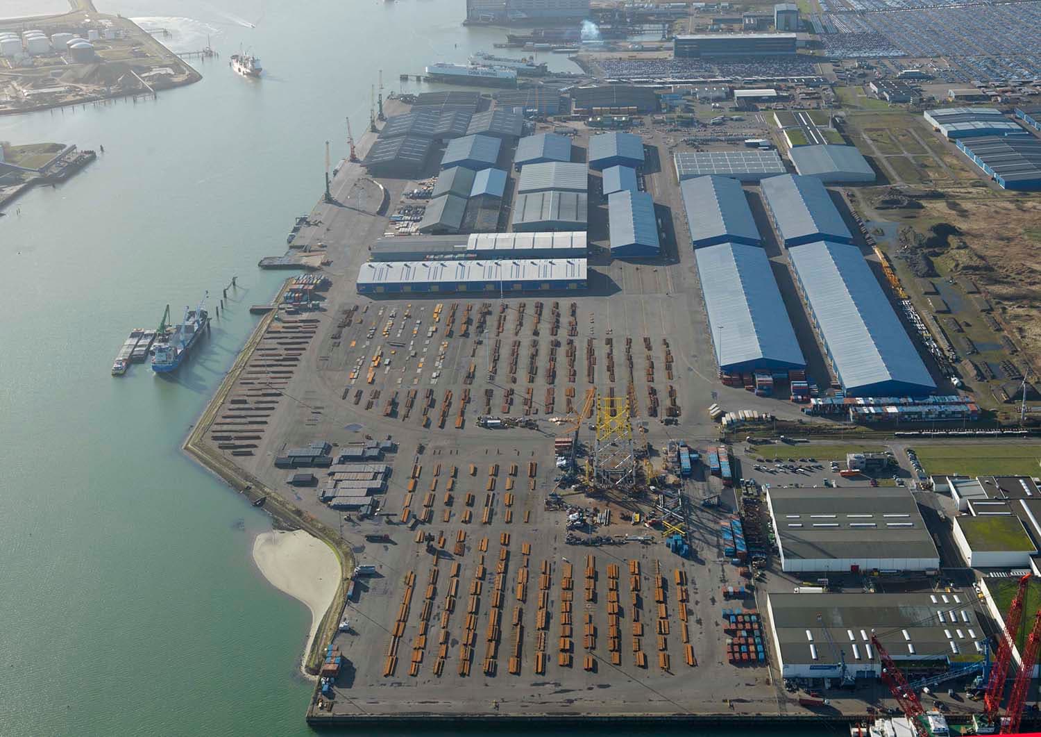 DHG and Verbrugge Lease 55,000 sqm Warehouse in Vlissingen for UK Energy Project