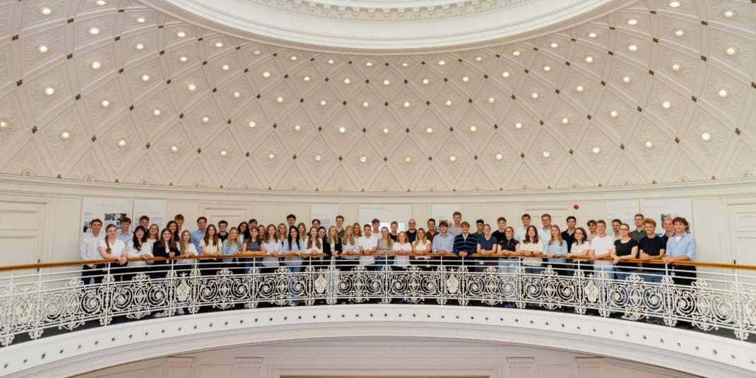 Hapag-Lloyd Welcomes 60 New Apprentices for Maritime and Shore-Based Roles