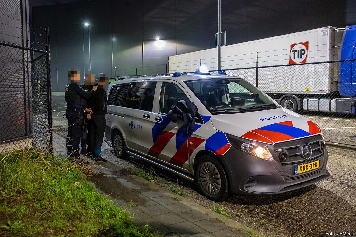 Dutch Customs Apprehends Suspected Drug Smugglers at Rotterdam Container Terminal