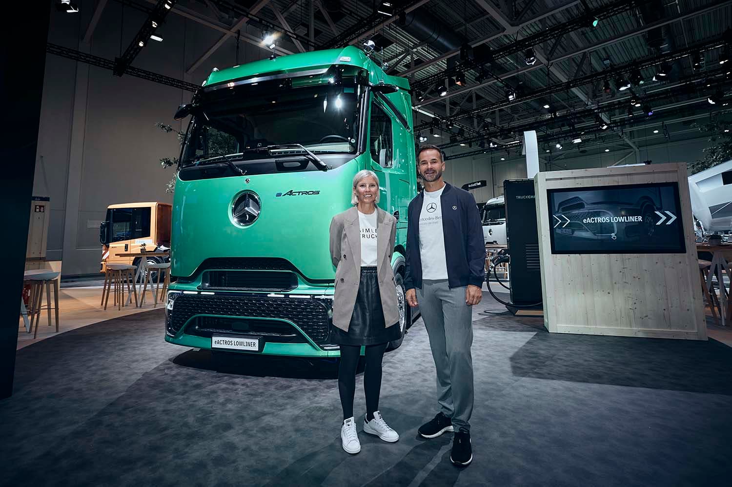 Daimler Truck Unveils New Electric, Hydrogen, and Diesel Models at IAA 2026