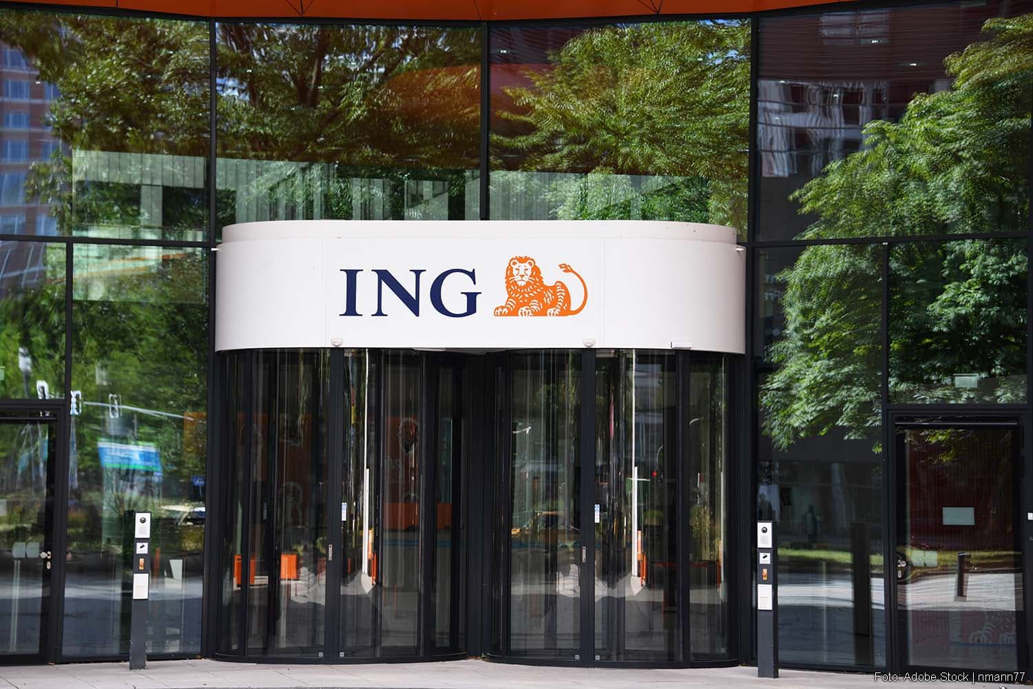 Dutch Bank Terminates Transport Company Accounts Over Subcontractor Payment Concerns