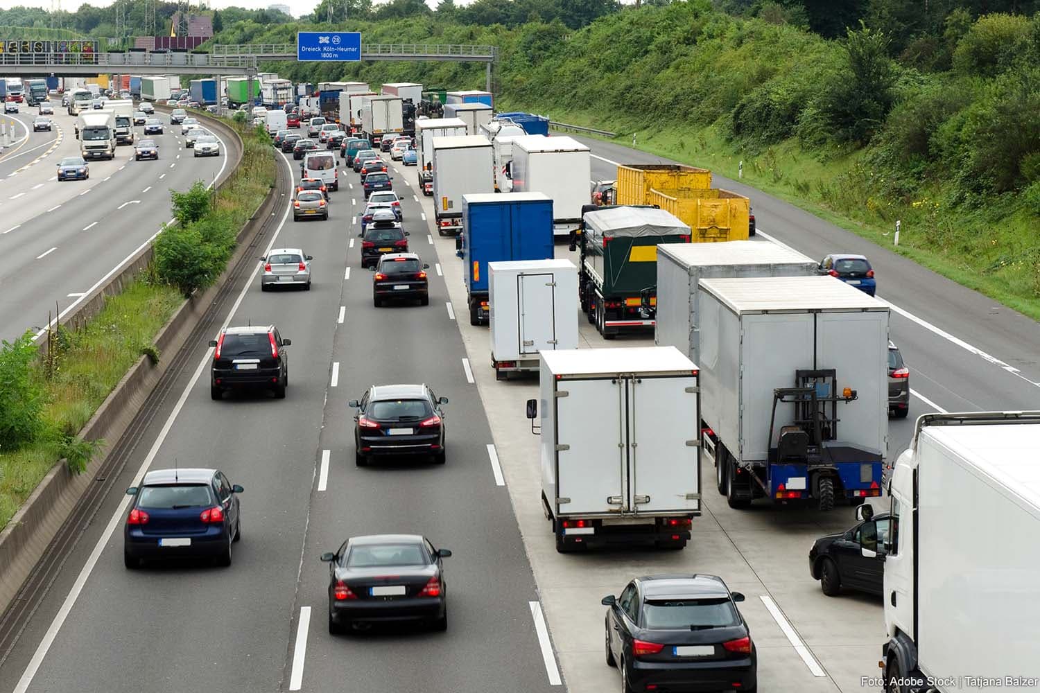 German A2 Truck Diversion Ban Sparks Outcry from Transport Sector