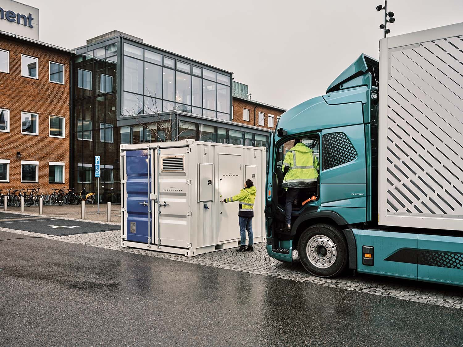 Volvo Penta Unveils Mobile Charging Solution for Electric Trucks at IAA 2026