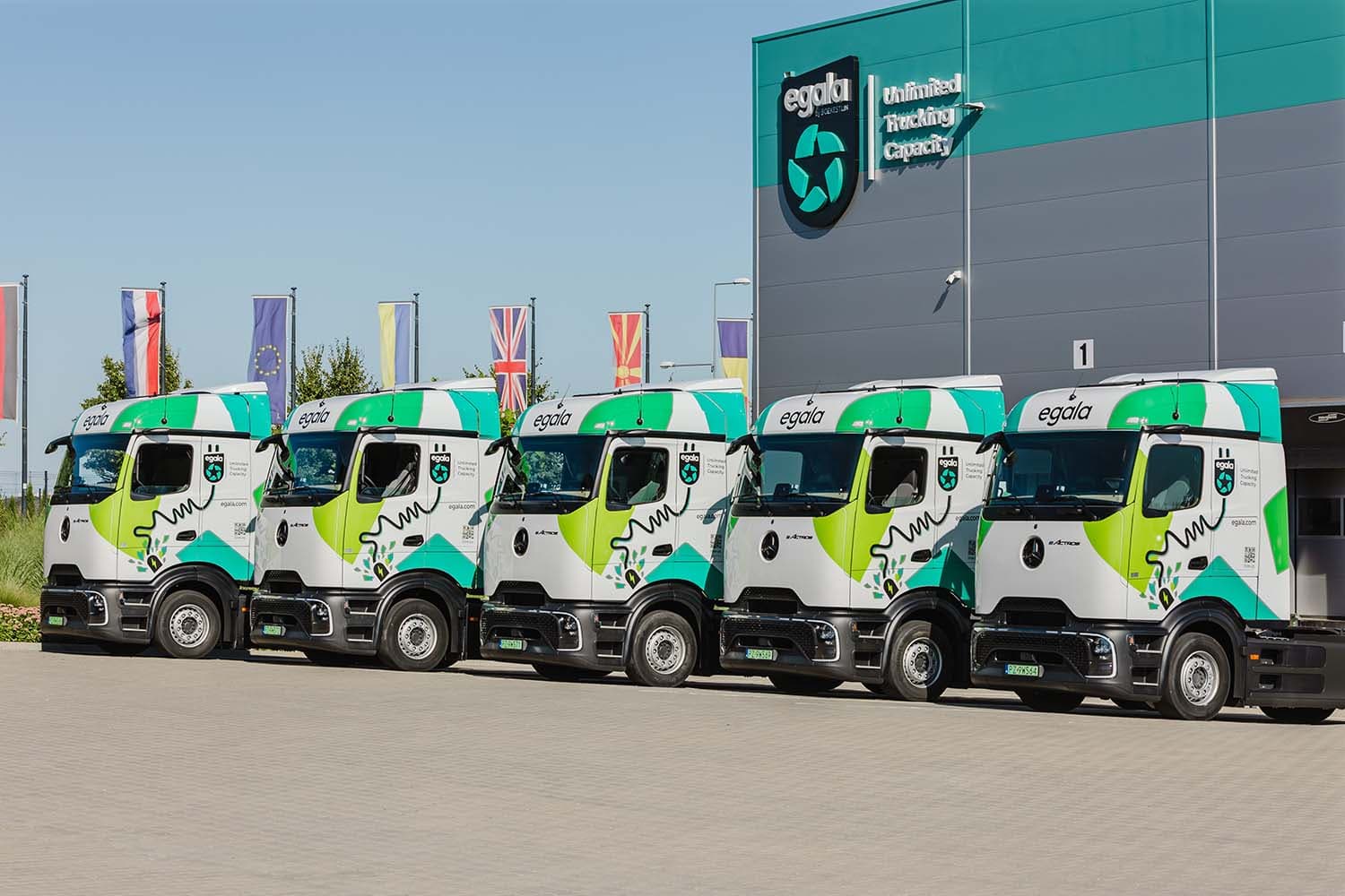 Egala Expands Fleet with 175 Mercedes-Benz Trucks, Including 20 Electric eActros 600 Models