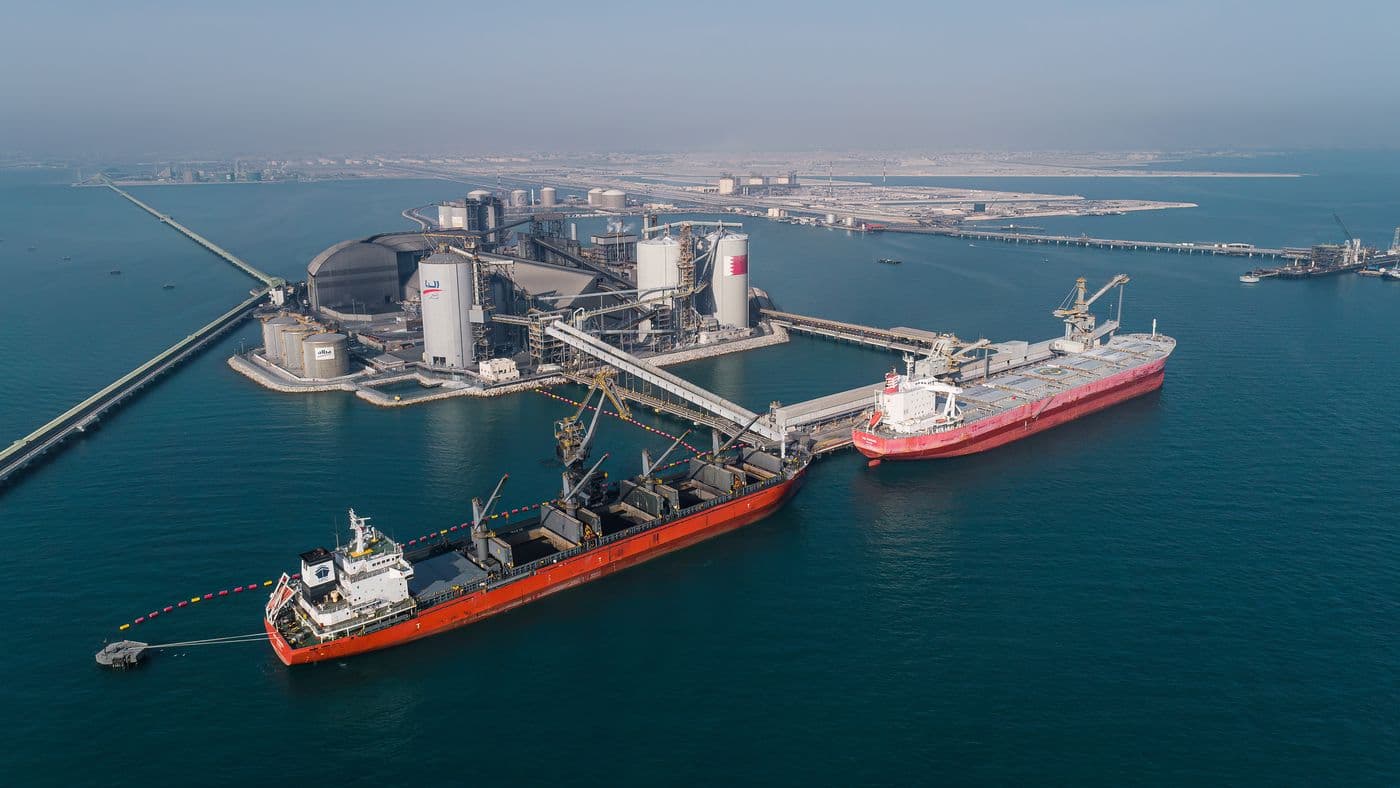 Middle East Gulf Conflict Disrupts Dry Bulk Commodity Supply Chains