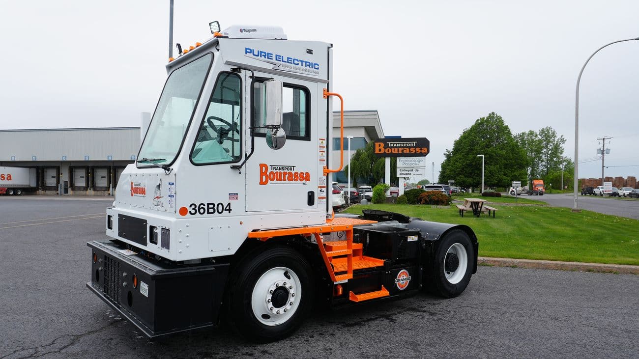 Transport Bourassa Integrates Electric Terminal Tractor at Quebec Yard