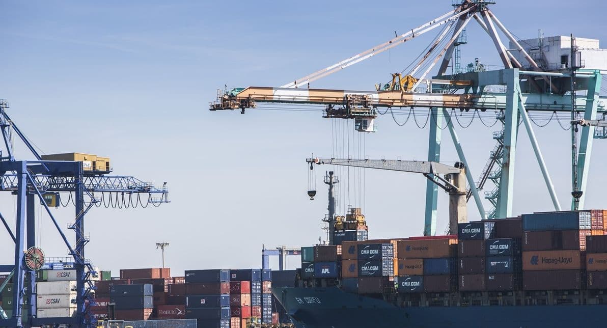 Valencia Port Reports Overall Cargo Decline Despite Stable Container Traffic