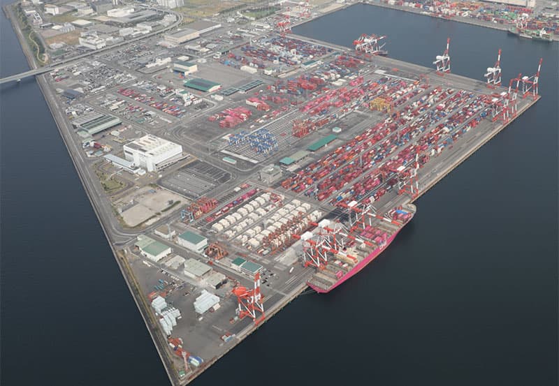 Kobe Consolidates Container Operations at KICT, K Line Joins MOL
