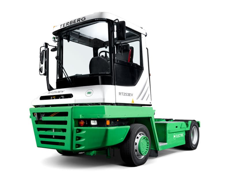 Gothenburg RoRo Terminal Orders Six Electric Terberg Tractors for Operations