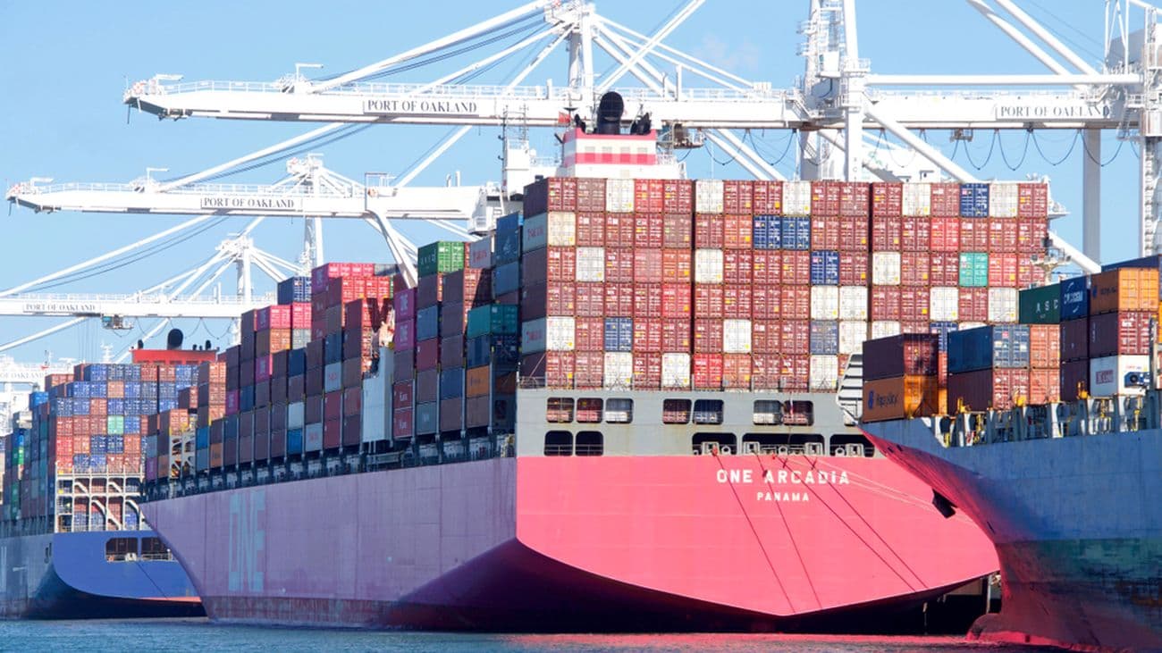 Container Shipping Lines Achieve Significant Profit Rebound in Q2 2026